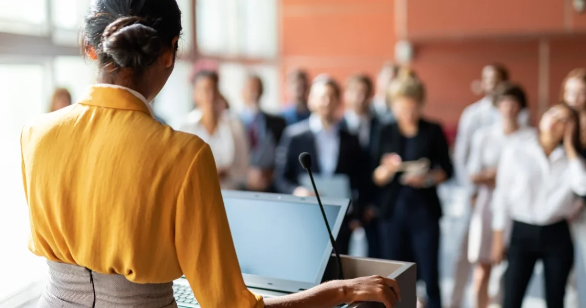 Reputation Management Support for Political Campaigns Under Public Scrutiny