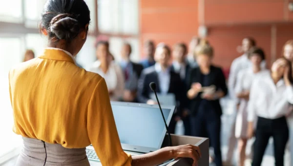 Reputation Management Support for Political Campaigns Under Public Scrutiny
