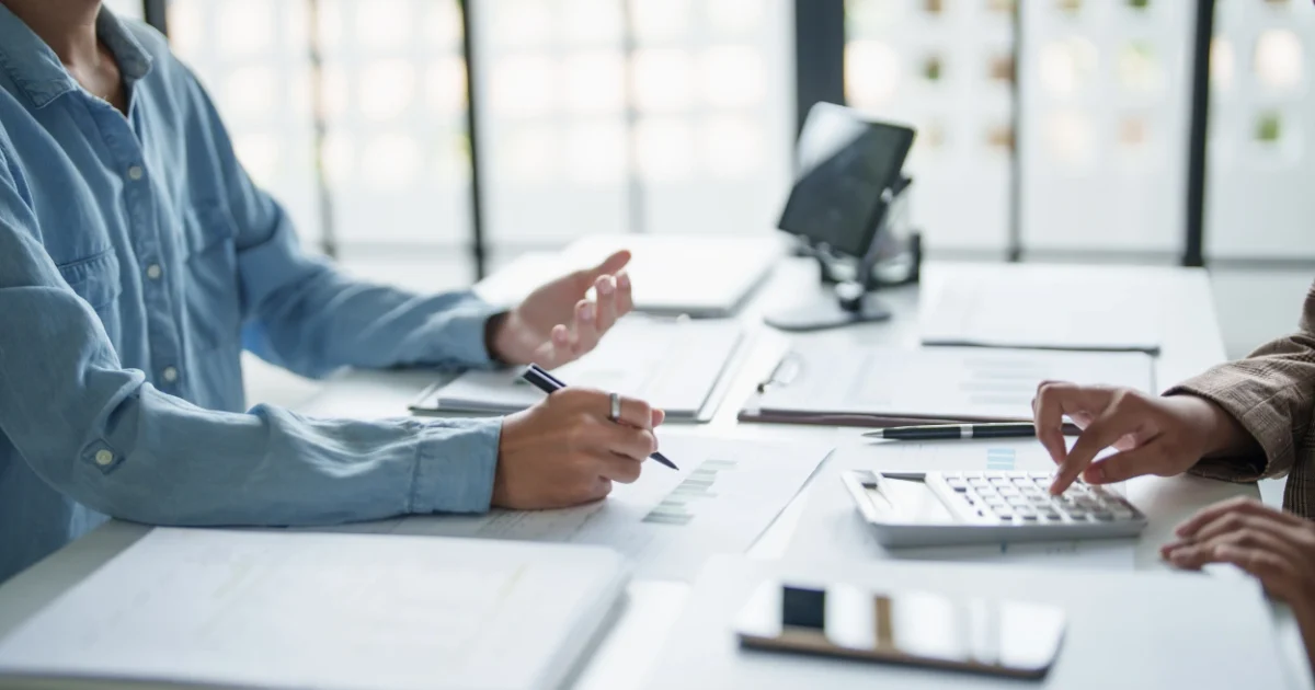 Do Reputation Management Services Build Trust in 2026