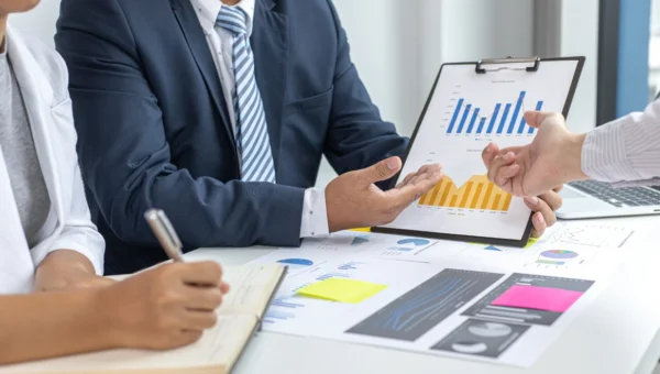 How Can Businesses Repair Their Reputation After Scrutiny in 2026