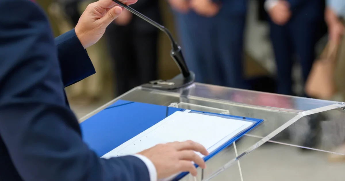 How Clear My Name Helps Prevent Political Reputation Crises