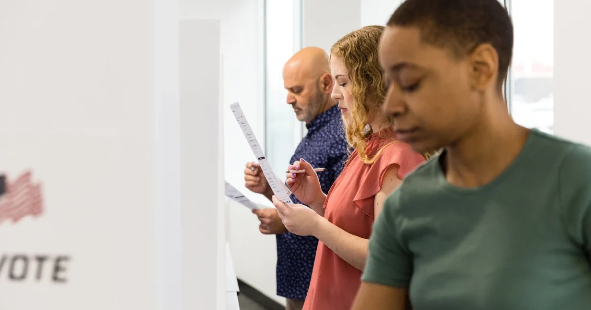Understanding Political Reputation Signals That Influence Younger Voters
