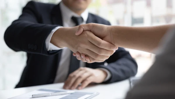 What to Check Before Hiring a Reputation Agency in 2026
